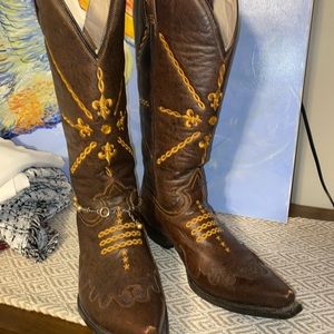 Brown & gold fleur-de-lis cowboy boots